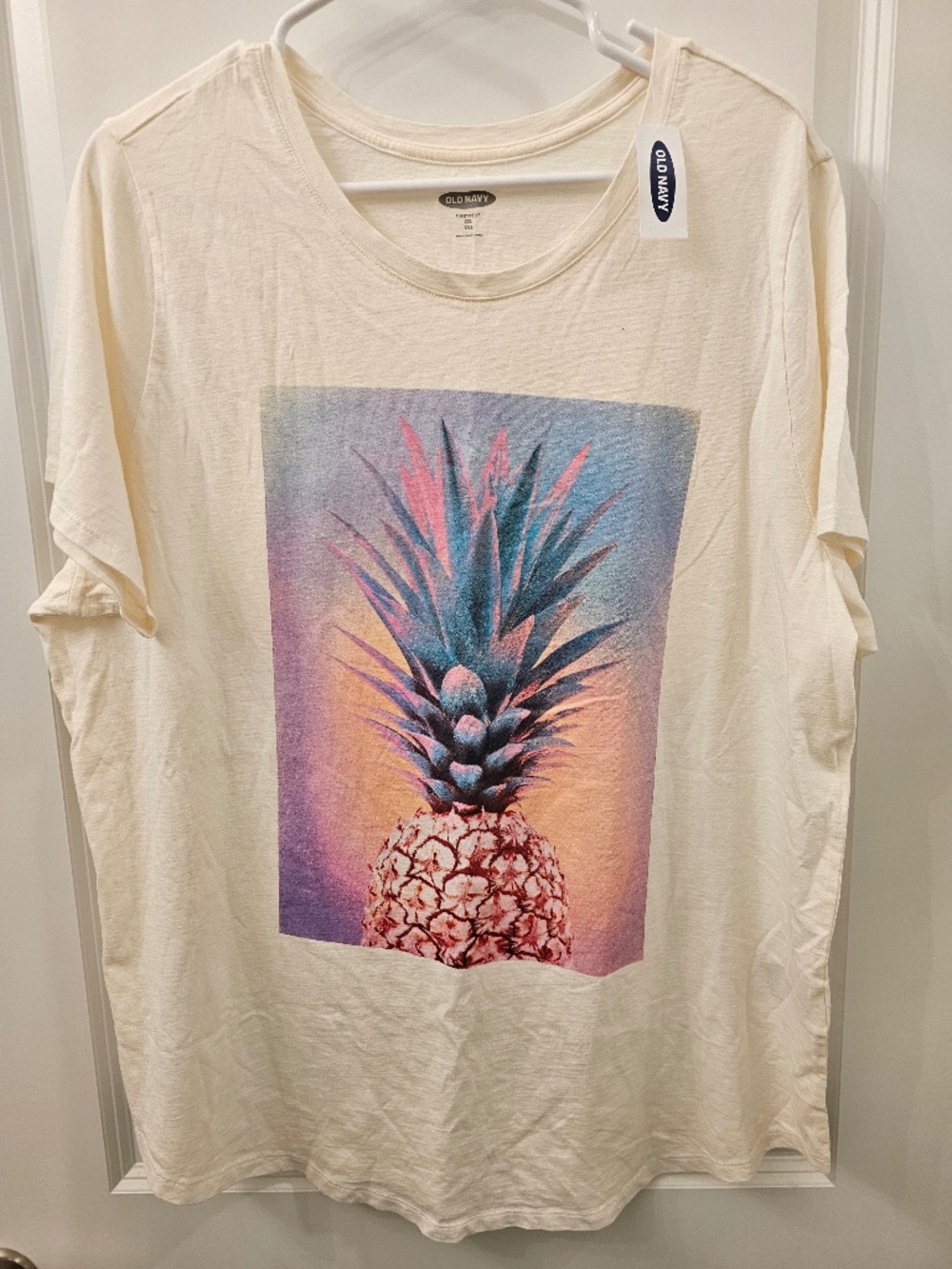 Old Navy Tropical Pineapple Graphic Tee — XXL Tall (Cream) — NWT
